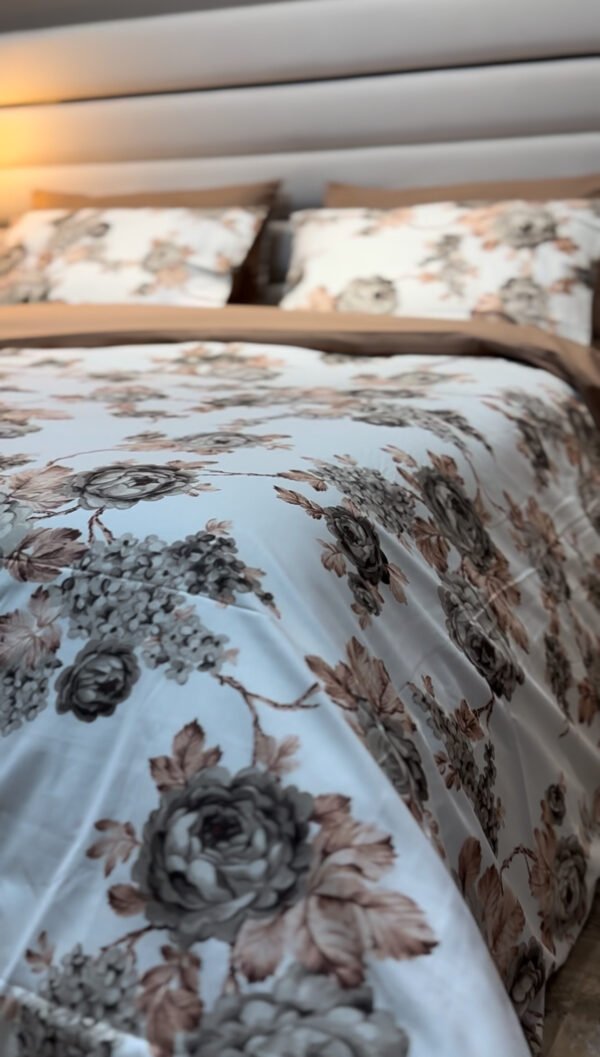 Cache  couette Refuge Fleuri