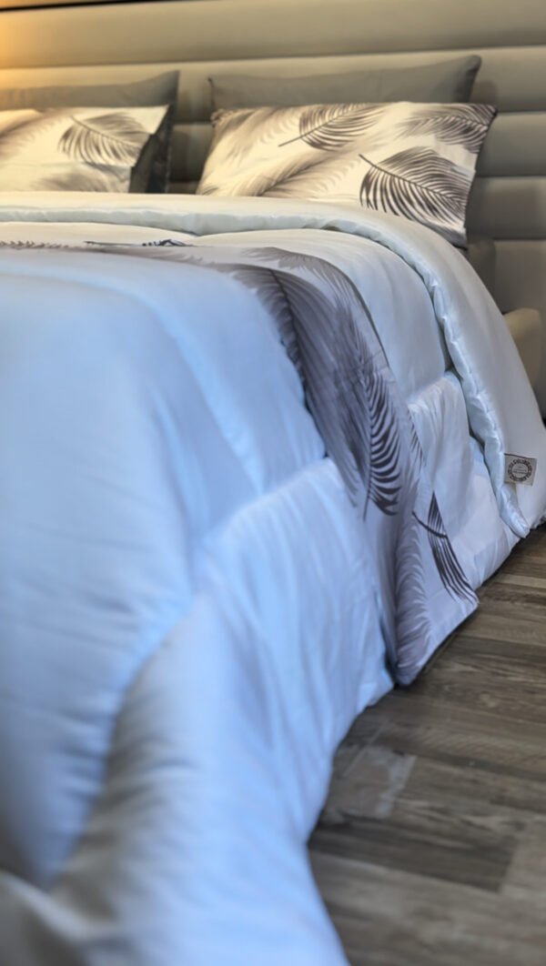 IMG_3011 Cache couette Forêt Rêveuse