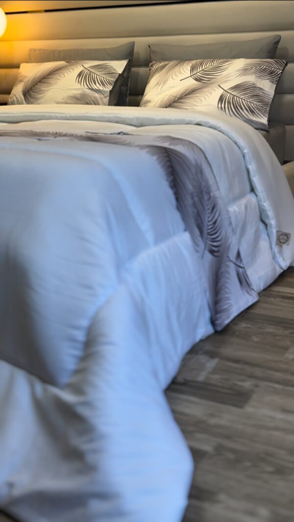 IMG_3012 Cache couette Forêt Rêveuse