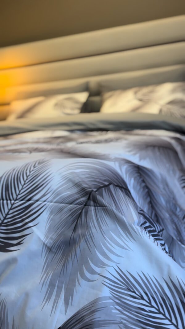 IMG_3015 Cache couette Forêt Rêveuse