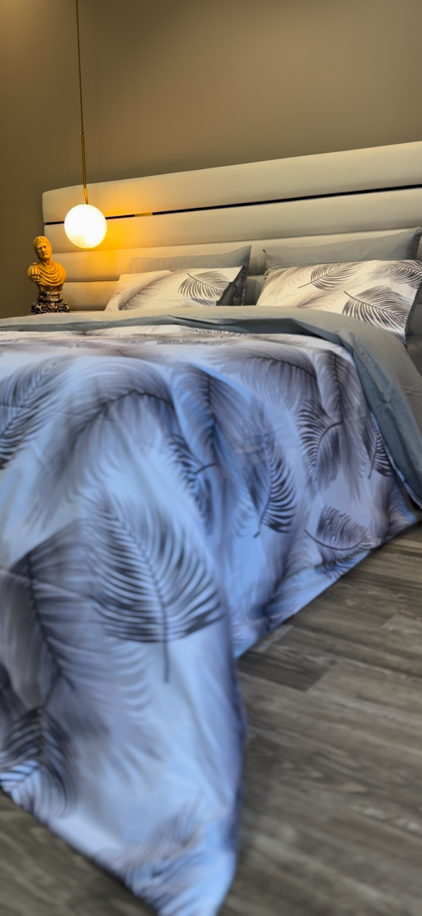 IMG_3018 Cache couette Forêt Rêveuse