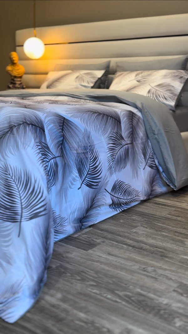 IMG_3022 Cache couette Forêt Rêveuse