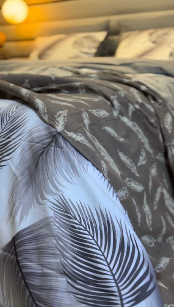 IMG_3023 Cache couette Forêt Rêveuse