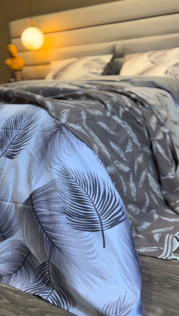 IMG_3024 Cache couette Forêt Rêveuse