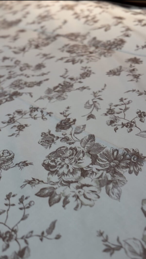 IMG_3032 Cache couette Voile de Verdure