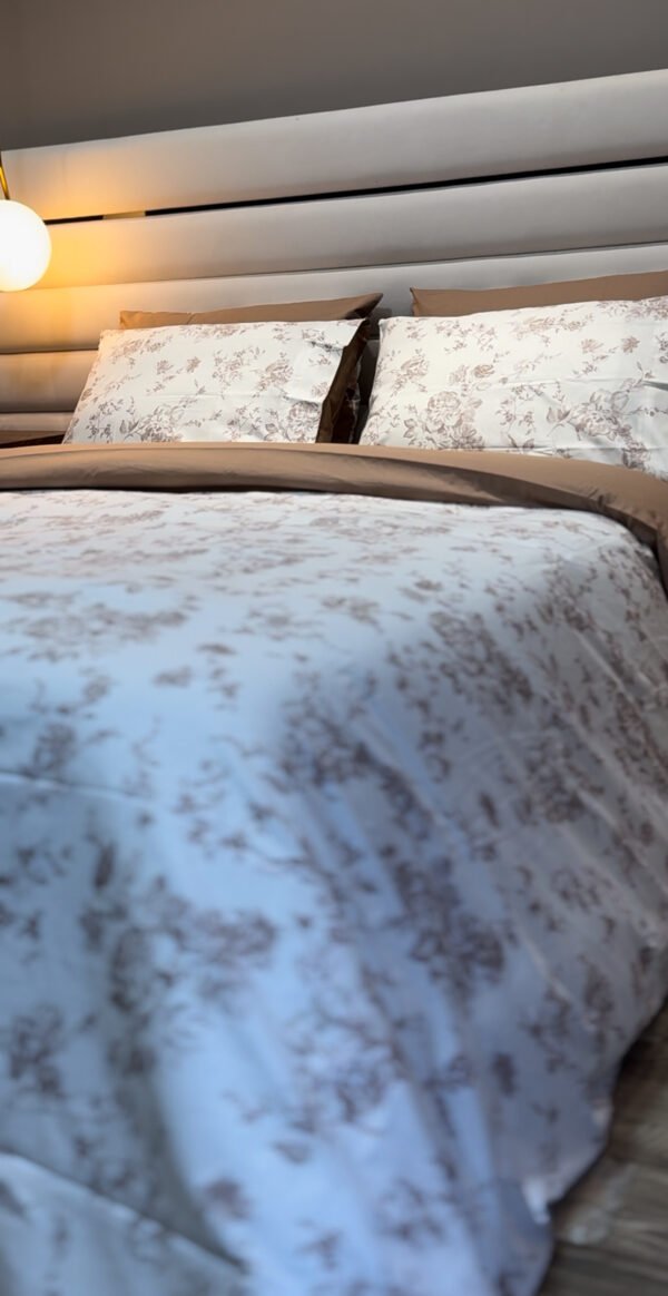 IMG_3034 Cache couette Voile de Verdure