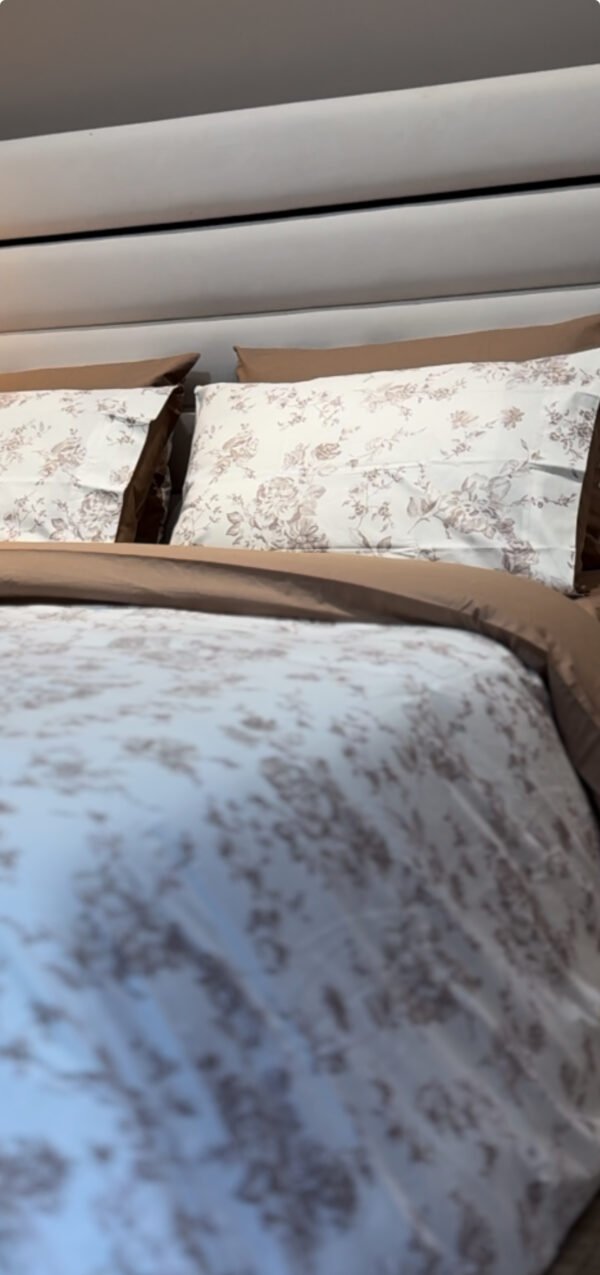 IMG_3036 Cache couette Voile de Verdure