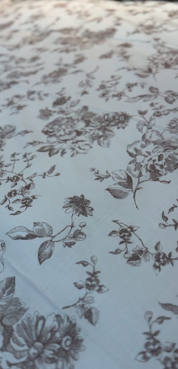 IMG_3037 Cache couette Voile de Verdure