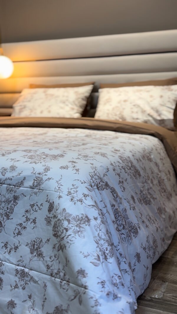 IMG_3039 Cache couette Voile de Verdure