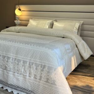 Couvre lit Tulle