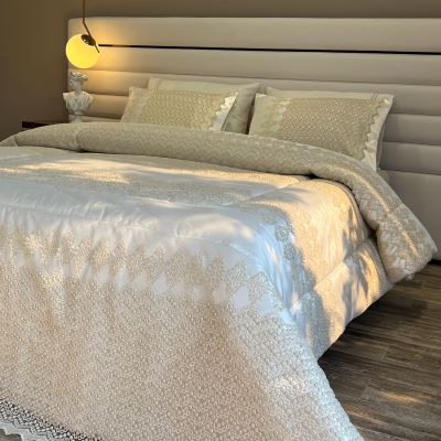 Couvre lit Tulle