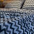 Parure de Lit ZigZag– Élégance Contemporaine
