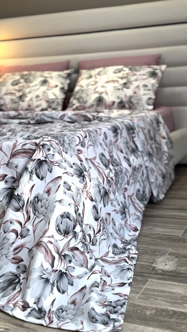 Parure de Lit Florale Élégance – Confort Doux