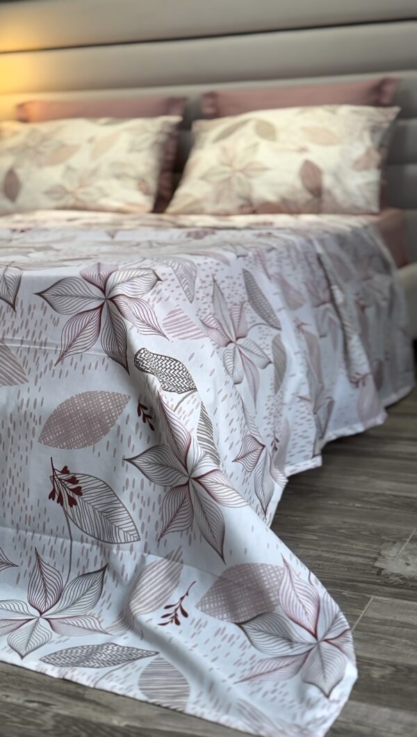 Parure de Lit Florale Élégance – Atmosphère Romantique