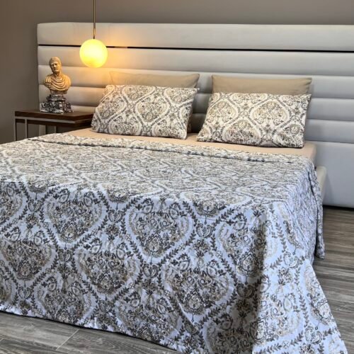 Parure de Lit Majesté Baroque – Beige et Marron Royal