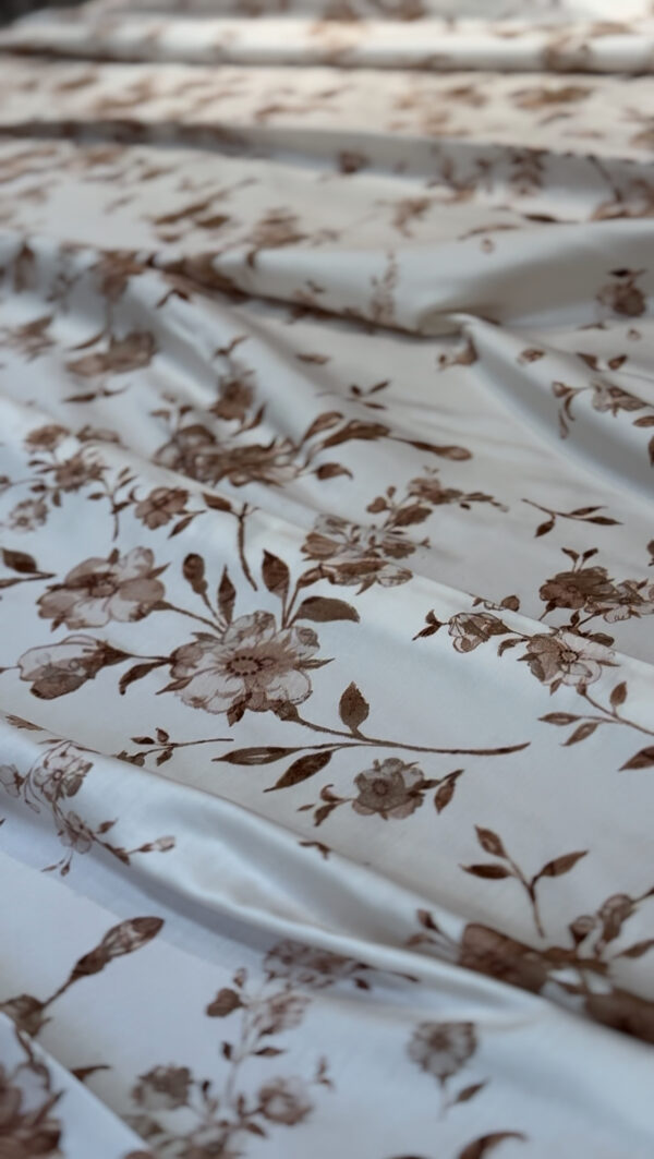 Parure Satin De Coton Imprimé Fleurs Marron