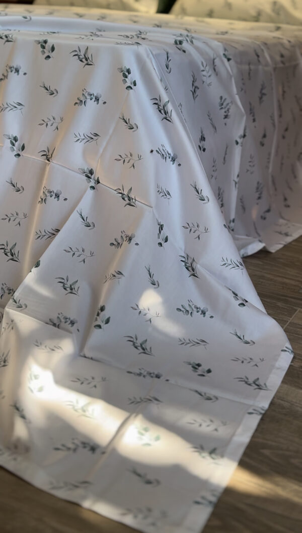 Parure Satin De Coton Imprimé Feuilles et Baies