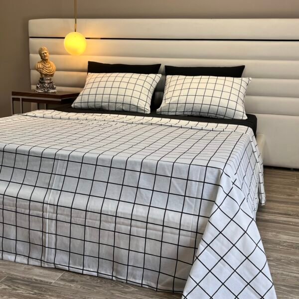 Parure de Lit Élégance – Carreaux Noir et Blanc