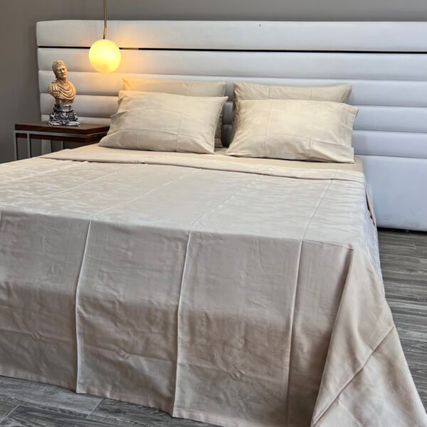 Parure de Lit Satin De Coton beige – Baroque Moderne