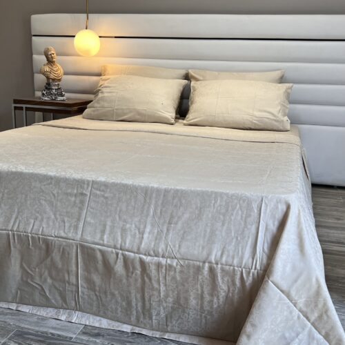 Parure de Lit Satin De Coton Sable Doux – Murmure Classique
