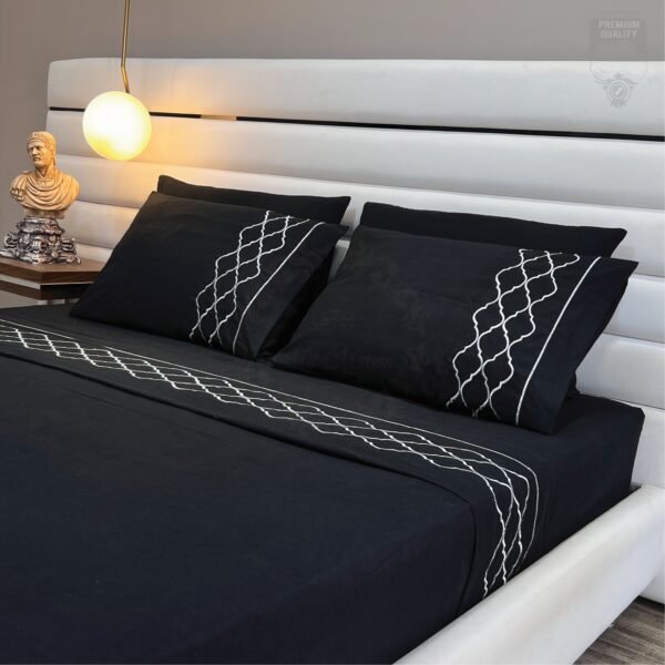 24 Parure de Lit Brodée – Désigne Zig Zag