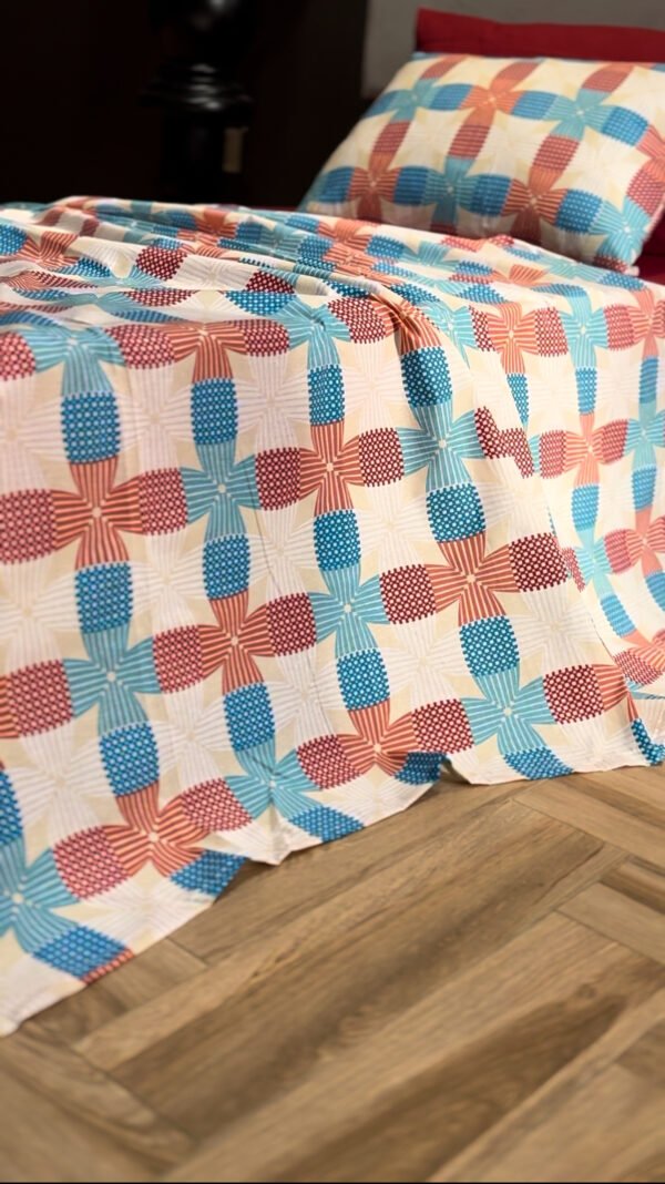 IMG_2099 Parure de Lit Geometrika – Palette Multicolore Élégante