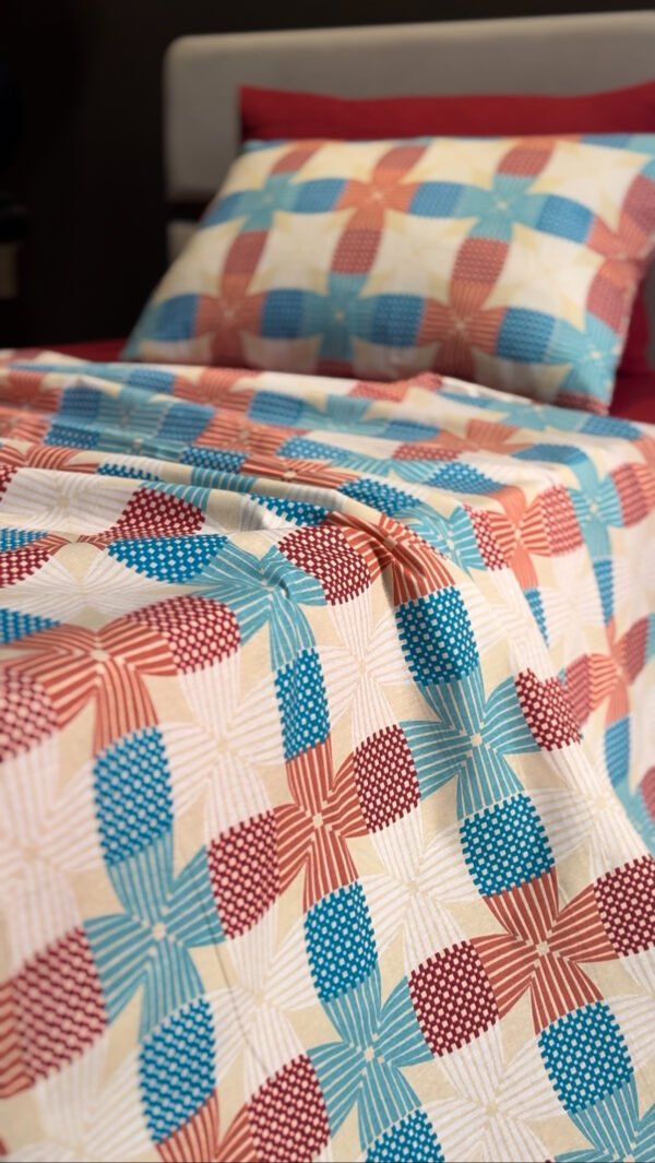 IMG_2100 Parure de Lit Geometrika – Palette Multicolore Élégante