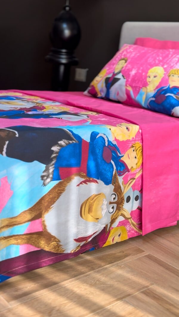 Parure de Lit Reine des Neiges – Magie Cristalline