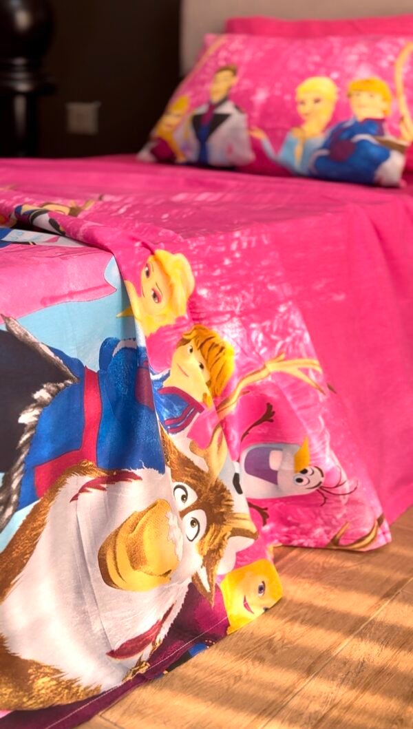 Parure de Lit Reine des Neiges – Magie Cristalline