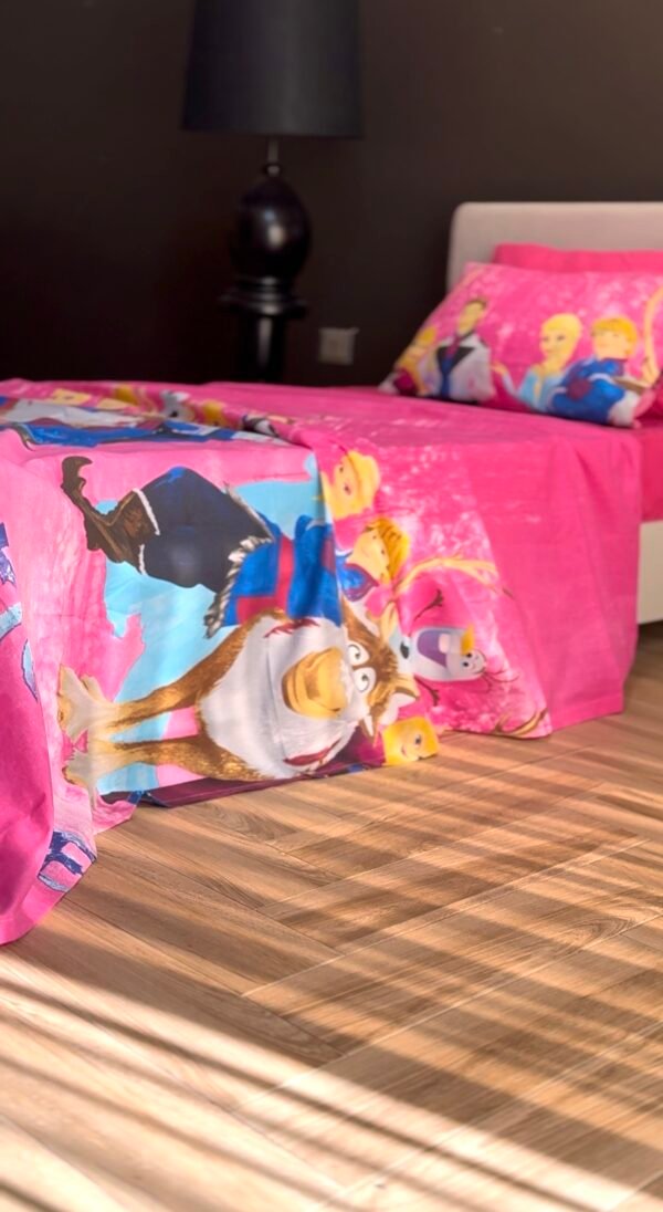 Parure de Lit Reine des Neiges – Magie Cristalline