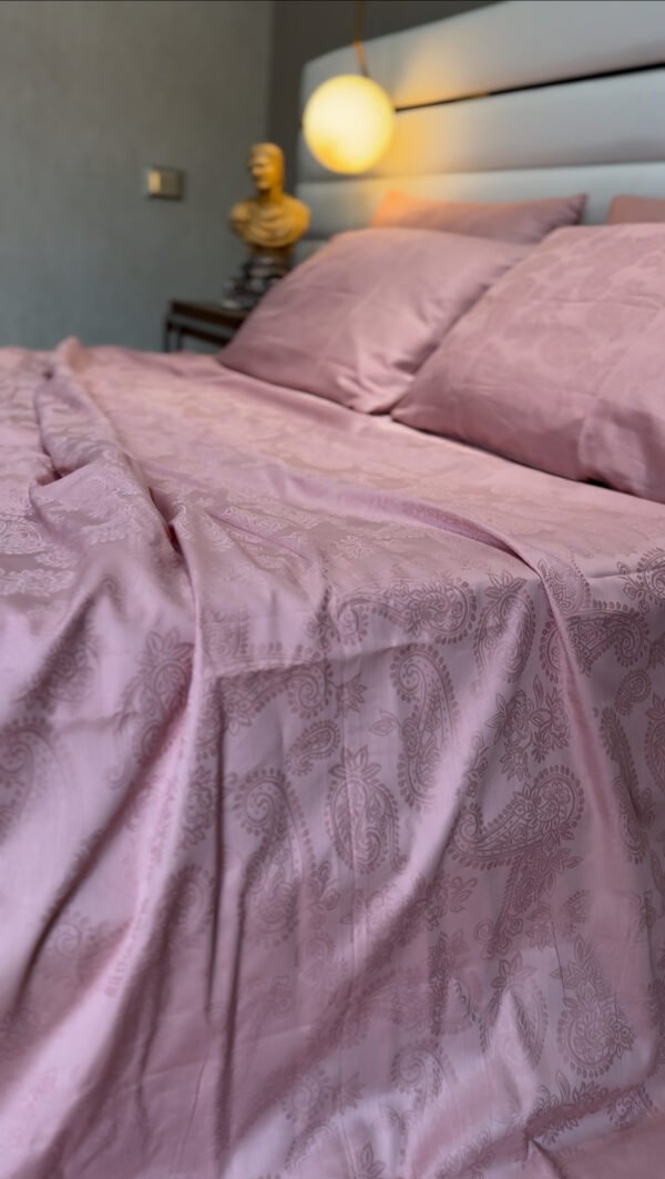 Parure de Lit Satin De Coton Rose Poudré – Éveil Pastel