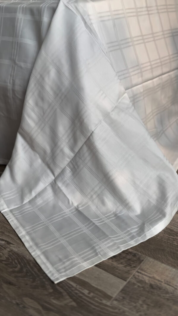Parure de Lit Satin De Coton Blanc – Épure Moderne