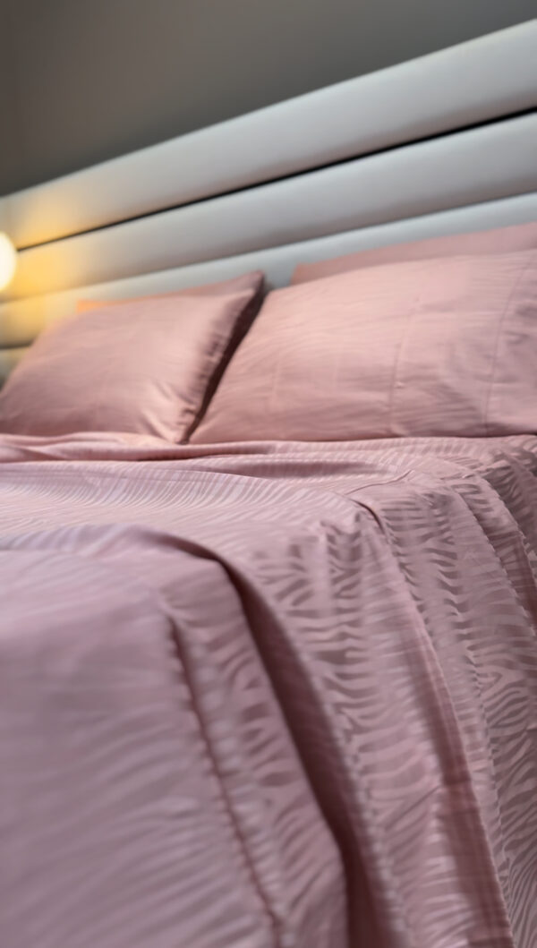 Parure de Lit Satin De Coton Blush Moderne – Harmonie