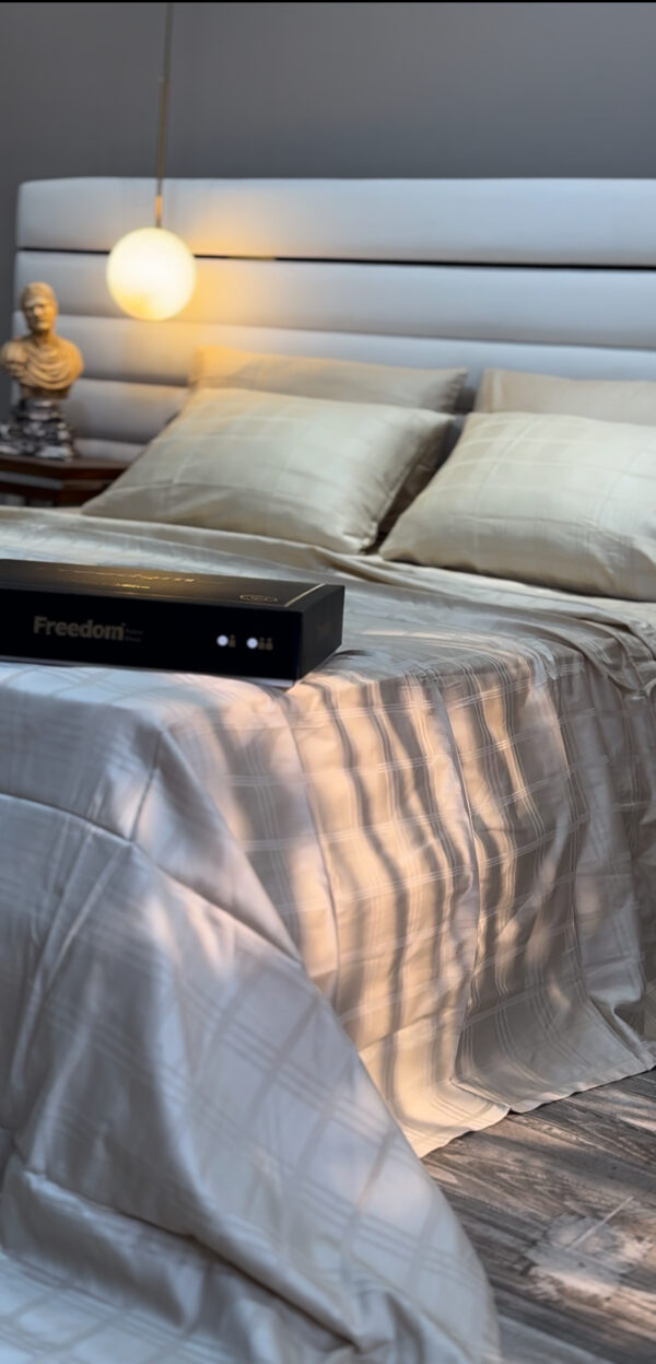 Parure de Lit Satin De Coton beige – Épure Moderne