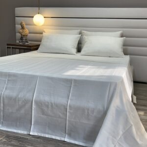Parure de Lit Satin De Coton Blanc – Épure Moderne
