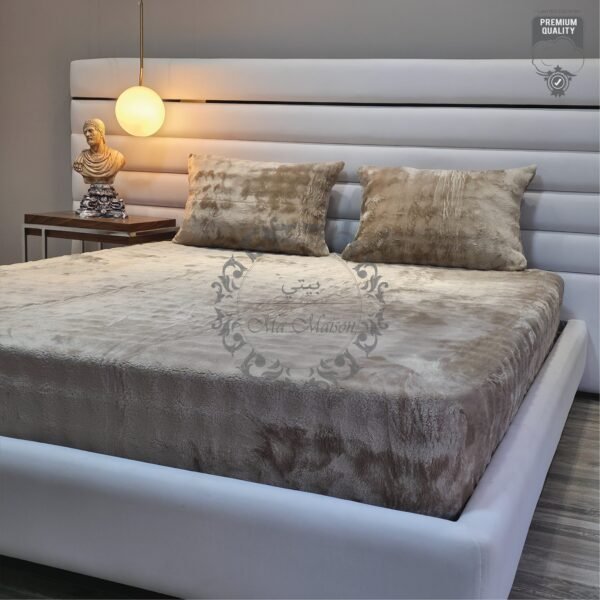 Couvre-lit Polaire 2 Places – Beige Câlin