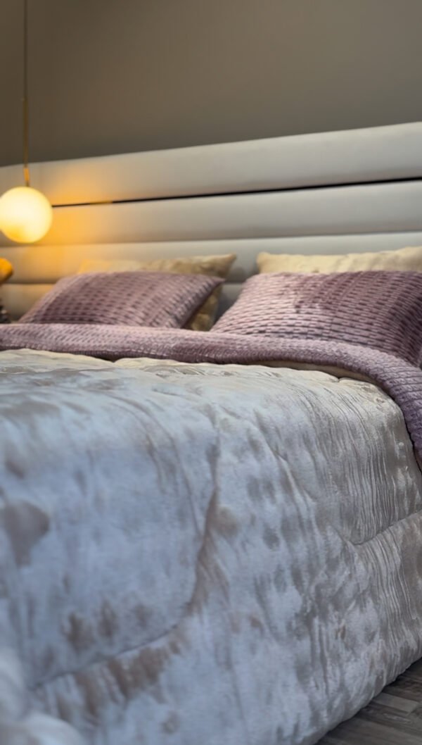 Couvre-lit Polaire 2 Places  –  Songe Violet