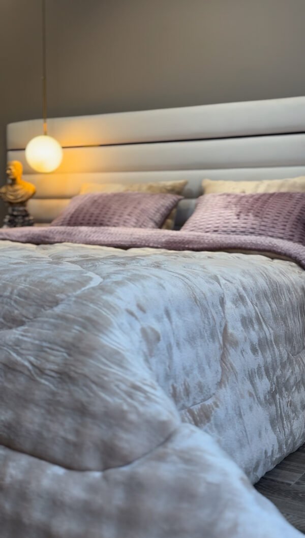 Couvre-lit Polaire 2 Places  –  Songe Violet