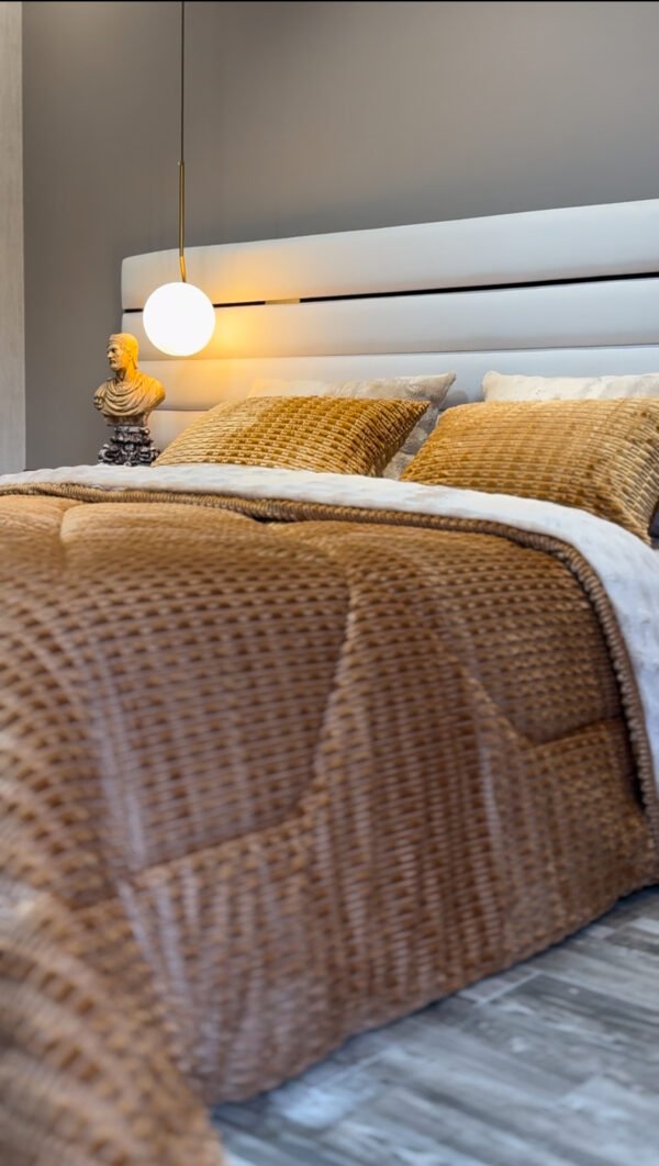 Couvre-lit Polaire 2 Places  –  Douceur Boréale