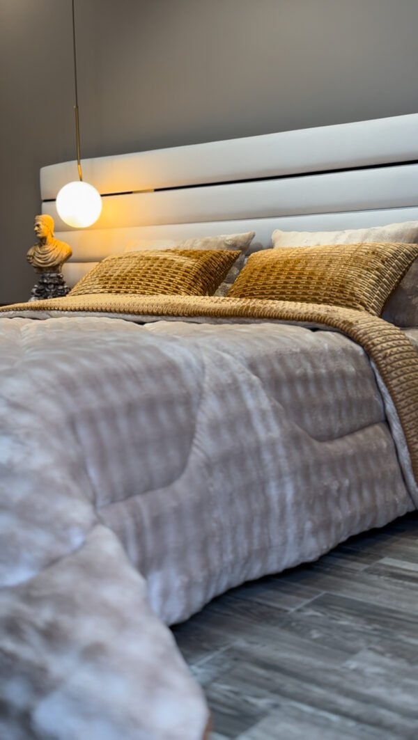 Couvre-lit Polaire 2 Places  –  Douceur Boréale