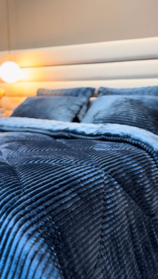 Couvre-lit Polaire 2 Places – Bleu Minuit à Franges