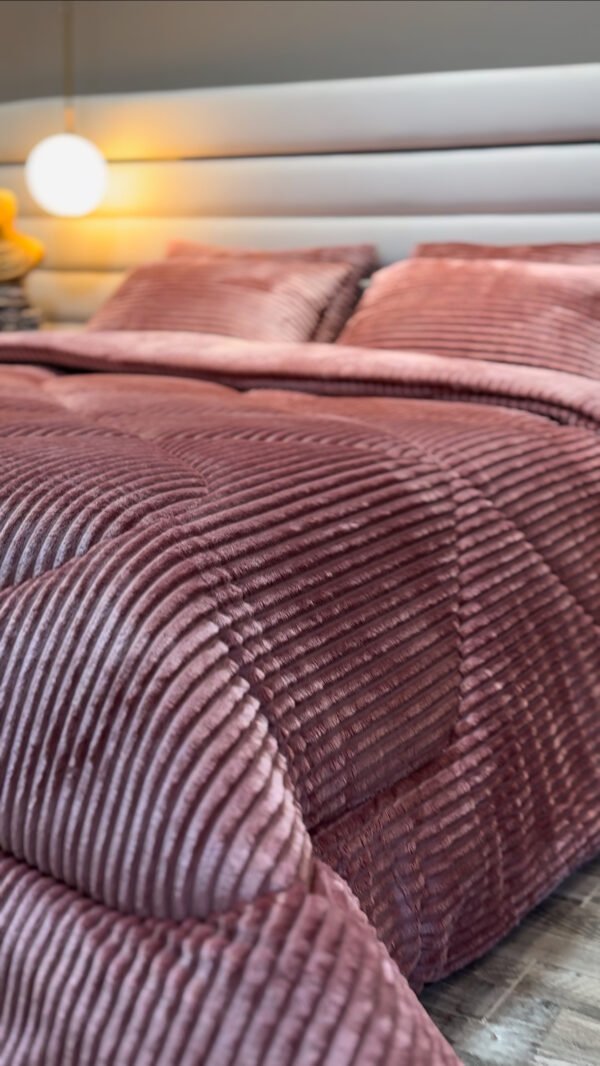 IMG_4343 Couvre-lit Polaire 2 Places – Ultra Doux Mauve