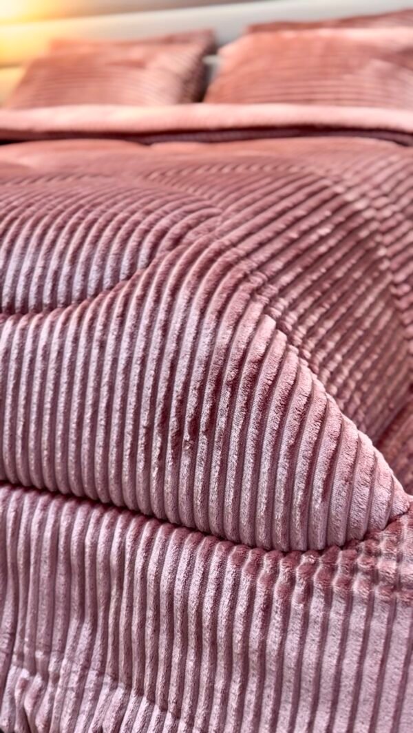 IMG_4349 Couvre-lit Polaire 2 Places – Ultra Doux Mauve