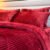 IMG_4359 Couvre-lit Polaire 2 Places – Rouge Velours Élégance