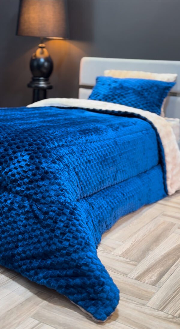 IMG_4567 Couvre-lit Polaire 1 Place – Étreinte Boréale