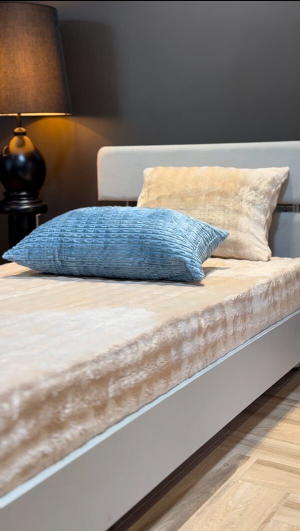 IMG_4578 Couvre-lit Polaire 1 Place – Gris Bleu Premium