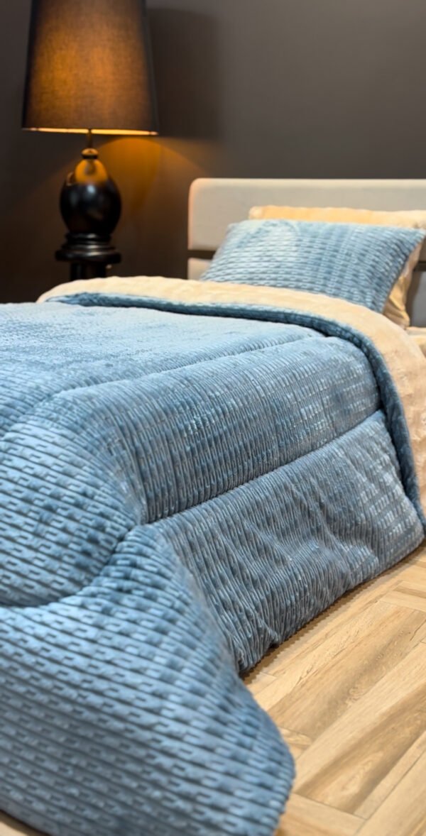 IMG_4583 Couvre-lit Polaire 1 Place – Gris Bleu Premium