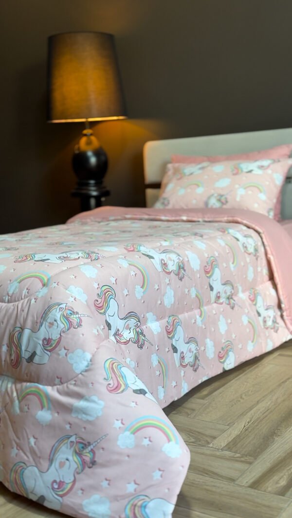 Couette 1 Place Licorne Arc-en-Ciel – Rêves Magiques