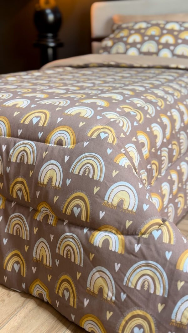 Couette 1 Place Arc Câlin – Éclats de Tendresse