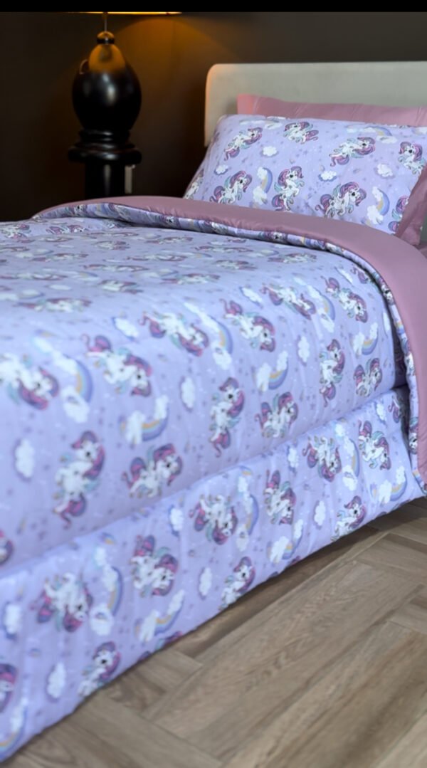 IMG_5135 Couette 1 Place Licorne Céleste – Rêves Lavande